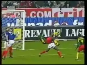 Video: Before Ronaldo: Watch Patrick Mboma’s Overhead Kick For Cameroon